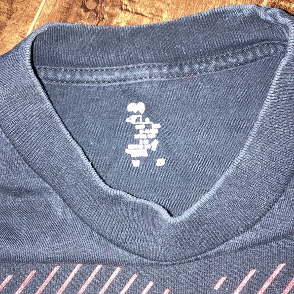 Vintage Reebok graphic t shirt - Picture 3 of 4